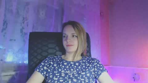 Snapshot of babymuro4ka chatting on February 22, 11:43 pm Sonya online show from February 22, 11:43 pm