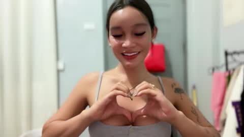 Nexie online show from April 23, 5:15 pm