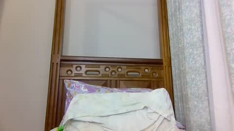 babytylerr online show from December 5, 6:31 pm