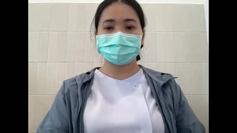 Baby Unicorn online show from December 1, 6:28 am