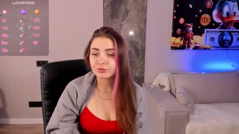 Snapshot of babyy_doll chatting on December 9, 8:00 am JOIN FAN CLUB TO GET MY CONTENT FOR FREE online show from December 9, 8:00 am