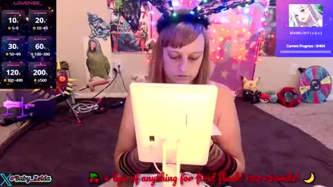 Snapshot of babyzelda chatting on September 23, 9:57 pm BabyZelda online show from September 23, 9:57 pm