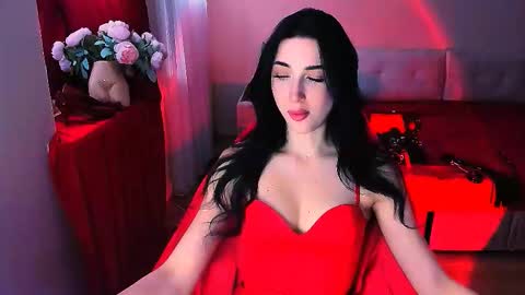 Miss Desire...do you remember online show from February 3, 6:22 am