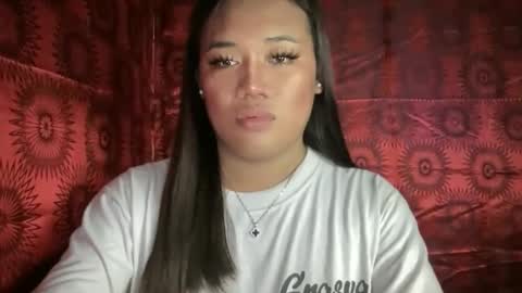 AMARA - FOLLOW ME AND THUMBS UP online show from June 9, 1:38 am