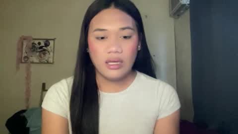 AMARA - FOLLOW ME AND THUMBS UP online show from April 17, 2:57 am