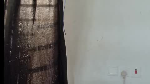 baddiebitchx online show from May 14, 8:20 am