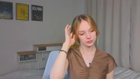Kate online show from April 30, 5:40 pm