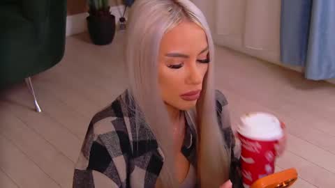 bailey_rush online show from April 27, 4:37 pm