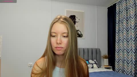 Kira online show from January 15, 5:05 pm