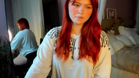 Snapshot of barbara_mitchel chatting on October 7, 8:19 am barbara_mitchel online show from October 7, 8:19 am