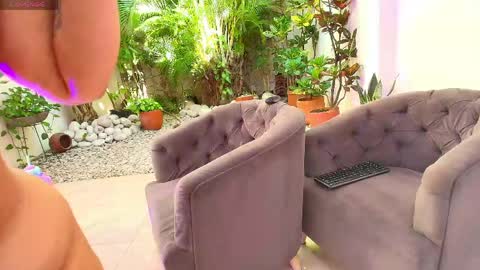 BARBARA FERRER online show from April 24, 1:47 pm