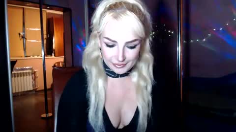 Victoria online show from June 24, 2:10 am