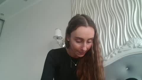 Kate online show from April 25, 3:53 pm