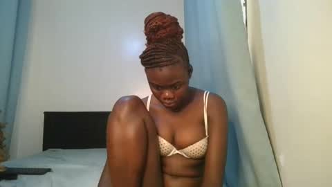 queen online show from November 25, 9:22 am