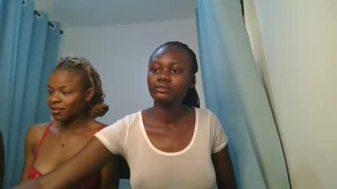 queen online show from March 27, 8:59 am