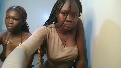 queen online show from March 5, 11:06 am