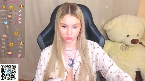 Eva online show from October 7, 7:07 pm