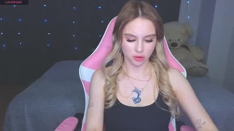 Eva online show from April 26, 3:21 pm