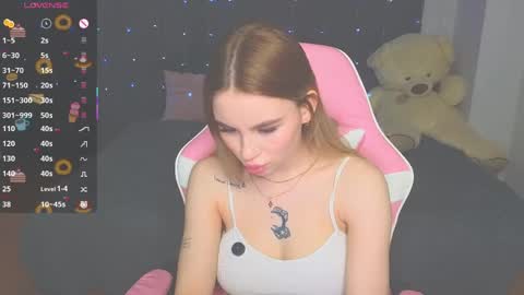 Eva online show from April 17, 2:41 pm