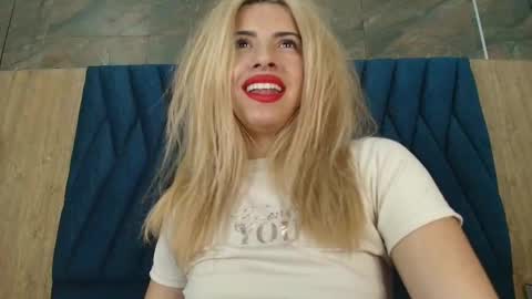 barbiie_98 online show from November 14, 1:22 pm