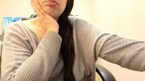 battymoll online show from October 25, 3:08 pm