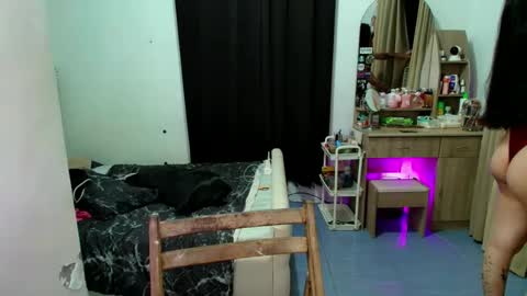 Angel online show from May 1, 11:52 pm
