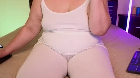 Love online show from November 5, 1:27 pm