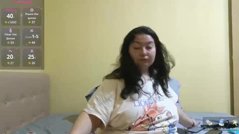 Emma online show from March 6, 5:22 pm