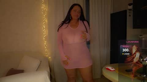 bbwdesirebbw online show from April 22, 2:52 am