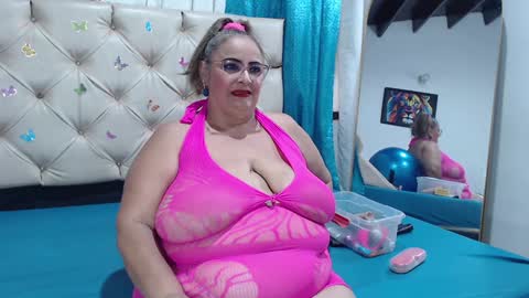 Snapshot of bbwsalome chatting on January 11, 8:21 pm Salome online show from January 11, 8:21 pm