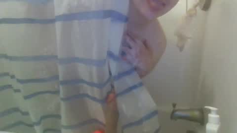 Snapshot of bbwsnowbunni696969 chatting on October 5, 1:32 am PlushiePrincess online show from October 5, 1:32 am