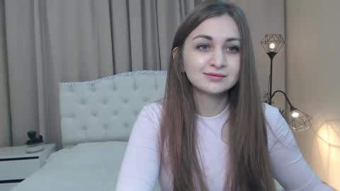 beataangel online show from April 28, 8:18 am