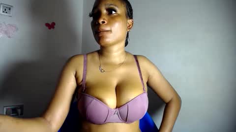 moanna online show from April 21, 9:22 pm