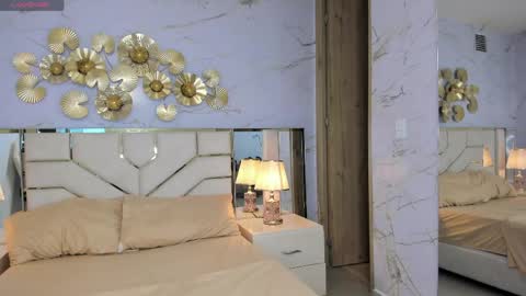   online show from April 27, 11:13 pm