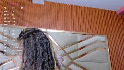 Shalom  online show from February 4, 7:17 pm