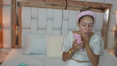 Shalom  online show from April 26, 8:06 pm