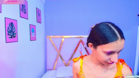 Snapshot of beautifulskinny18 chatting on January 2, 8:02 pm Shalom online show from January 2, 8:02 pm