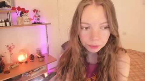 Eliise online show from April 24, 2:20 pm