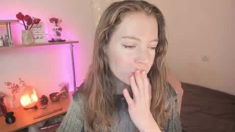 Eliise online show from January 6, 8:18 am