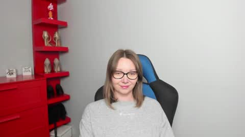 Zoe online show from June 11, 5:59 am