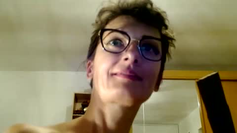 Raluca online show from June 27, 7:20 pm