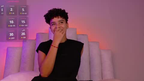 Beecckkkaaa online show from April 24, 1:14 pm