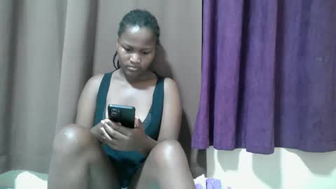 Snapshot of bee_arrie chatting on September 10, 6:30 pm nasha online show from September 10, 6:30 pm