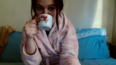 fuckharddadyback online show from February 13, 6:52 am