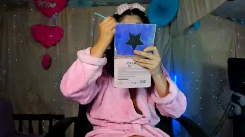 Snapshot of belinda_luna_ chatting on February 26, 12:09 am modelo independiente online show from February 26, 12:09 am