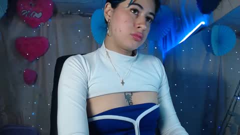 Snapshot of belinda_luna_ chatting on January 3, 11:55 pm modelo independiente online show from January 3, 11:55 pm