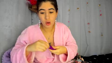Snapshot of belinda_luna_ chatting on October 13, 6:10 pm modelo independiente online show from October 13, 6:10 pm