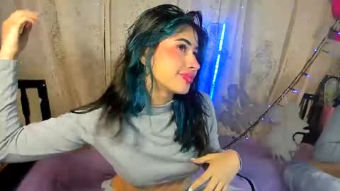 Snapshot of belinda_luna_ chatting on February 10, 10:40 pm modelo independiente online show from February 10, 10:40 pm