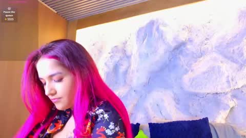  BELLA  online show from June 8, 10:09 pm