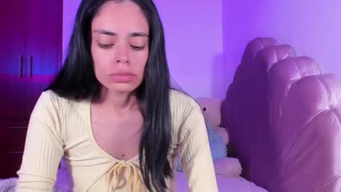 Valeria Model Independent online show from January 8, 5:33 am